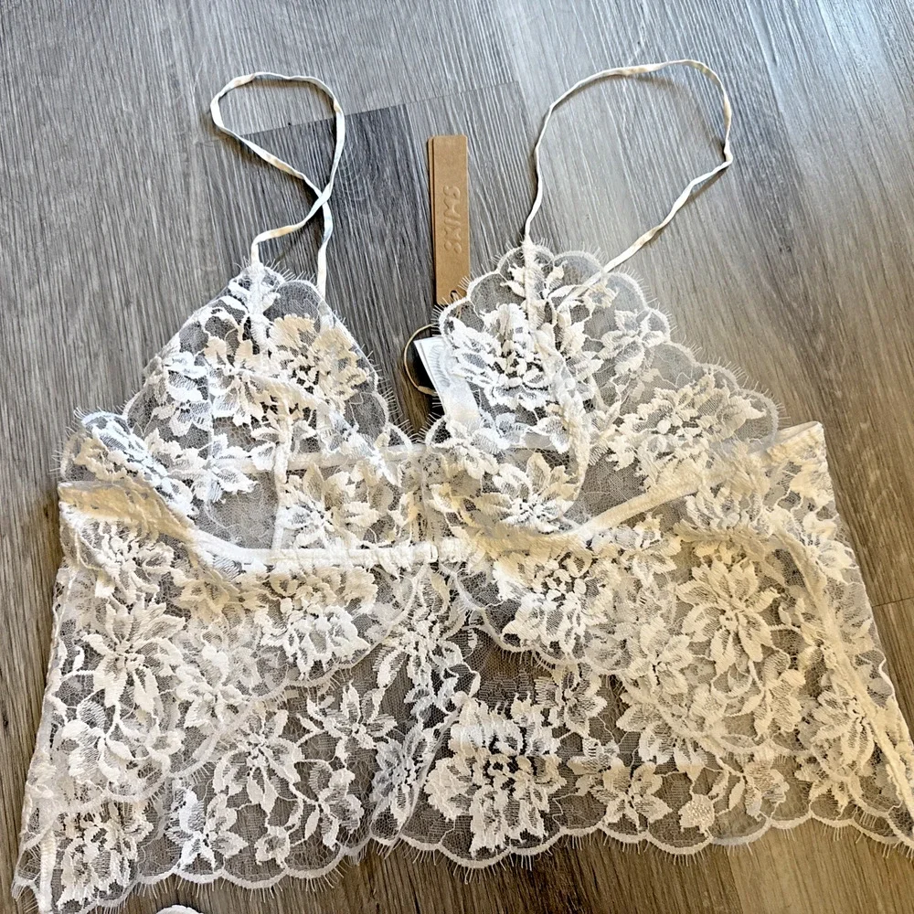 Skims Lace Cami And Short Set, Snow, Large - Picture 3 of 7